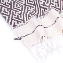 Navia Throw by JADEtribe