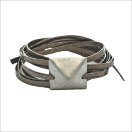 Stud Wrap by Peace Bomb