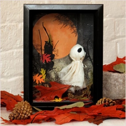 Ghostly Halloween Shadowbox